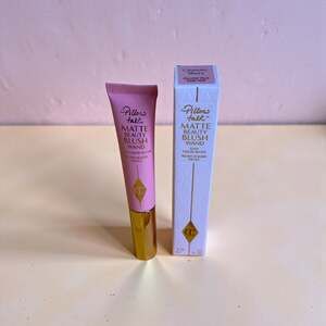 Charlotte Charlotte Tilbury Pink Pop